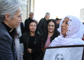 Taybet Ana vurulduğu yerde anıldı: İnkar ettiğiniz Kürtler bugün her yerde