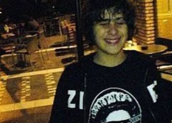 Yunanistan’da 15 yıl önce polis tarafından öldürülen Alexis için anma eylemi