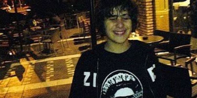 Yunanistan’da 15 yıl önce polis tarafından öldürülen Alexis için anma eylemi Yunanistan’da 15 yıl önce polis tarafından öldürülen Alexis için anma eylemi