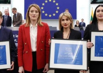 Saharov Düşünce Özgürlüğü ödülü Jina Emînî’ye verildi