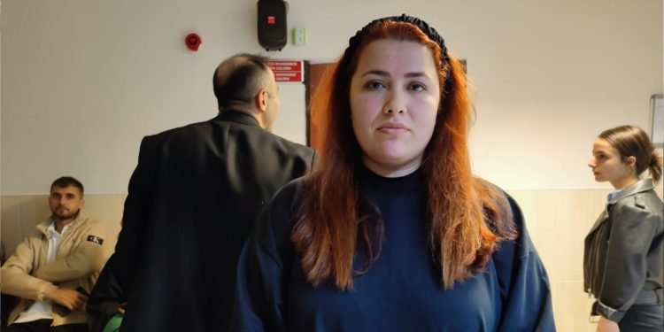 Gazeteci Canözer’in davası mükerrer olduğu için reddedildi Gazeteci Canözer’in davası mükerrer olduğu için reddedildi