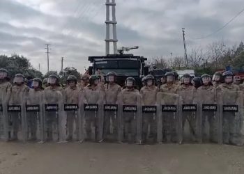 İş makinaları Dikmece’nin içine girdi: Köylüler nöbet başlattı