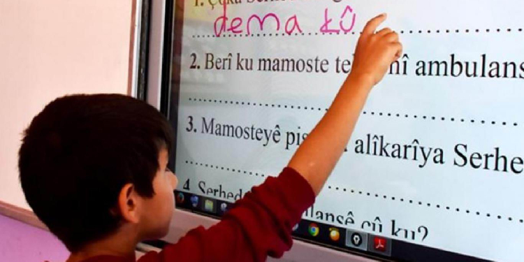 HEDEP’li Sayyiğit: Kürtçe ders tercihindeki düşüş devletten bağımsız değil HEDEP’li Sayyiğit: Kürtçe ders tercihindeki düşüş devletten bağımsız değil