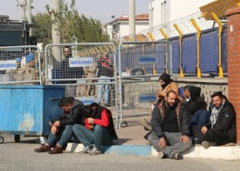 Özak Tekstil işçileri direnişlerini sürdürdü