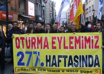 KHK eylemi: Ekonomik, siyasal ve toplumsal bunalım derinleşiyor