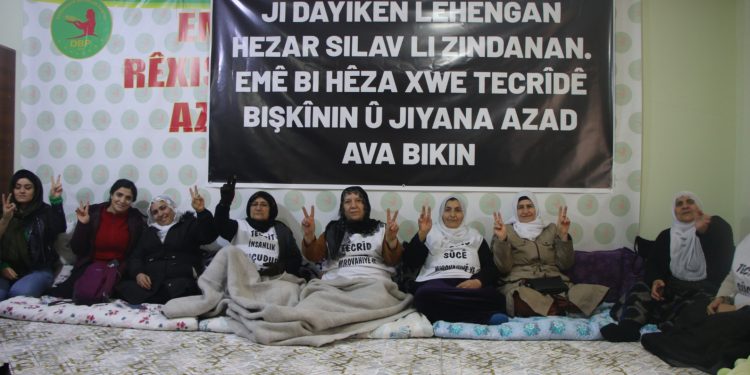 Barış Anneleri: Bu işkenceye bir son verelim