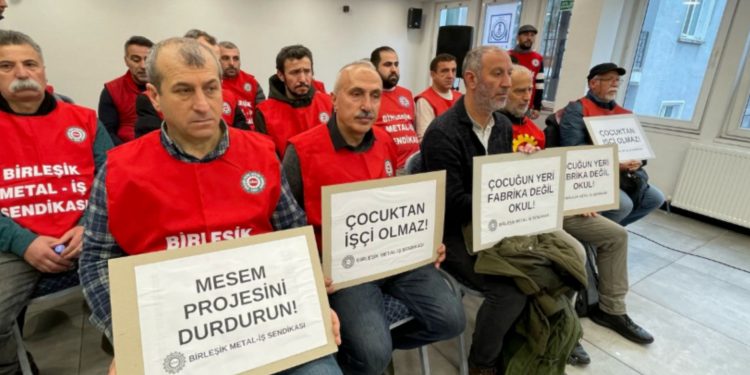 Birleşik Metal-İş’ten MESEM tepkisi: Çocuk işçiliğine yasal kılıf Birleşik Metal-İş’ten MESEM tepkisi: Çocuk işçiliğine yasal kılıf