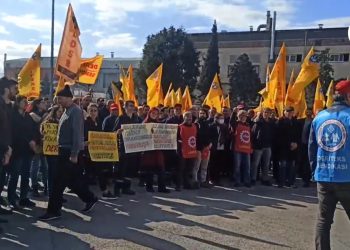 Deriteks’e yapılan silahlı saldırı protesto edildi