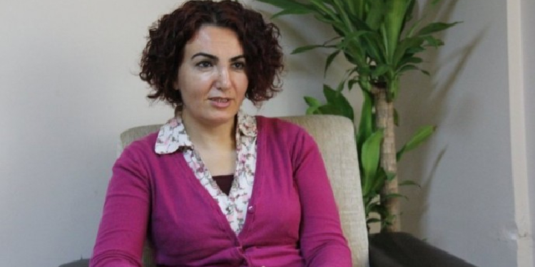 Çiçek Otlu: Bakanlık ve ATK, Rojin Kabaiş’in cinayetine ortaktır Çiçek Otlu: Bakanlık ve ATK, Rojin Kabaiş’in cinayetine ortaktır