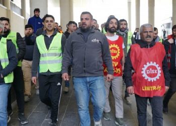 Sendikalılar “ev hapsi” kararını tanımadı