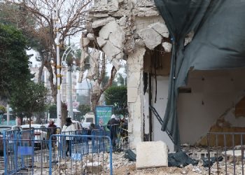 Urfa’da yıkım da inşa da tamamlanmadı