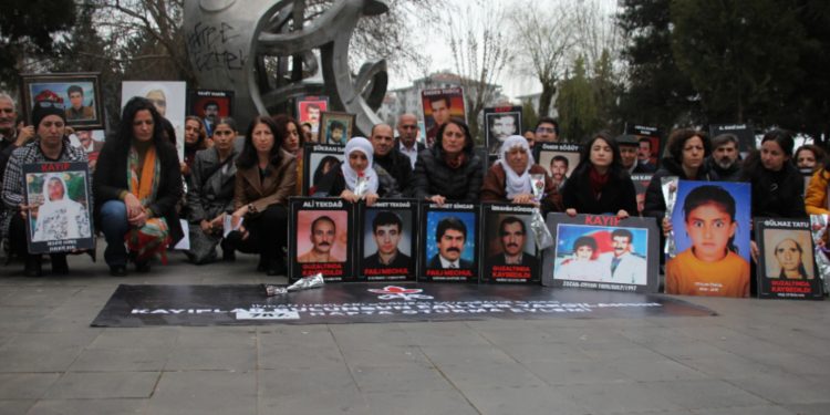 “Kayıplar bulununcaya kadar mücadelemizi sürdüreceğiz” “Kayıplar bulununcaya kadar mücadelemizi sürdüreceğiz”