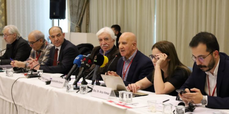 “Öcalan’ın 2013 mektubundaki ana fikre dönülürse rahatlama süreci olur”