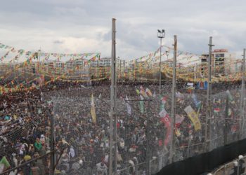 1 milyonu aşkın kişinin katıldığı Newroz alanı doldu taştı