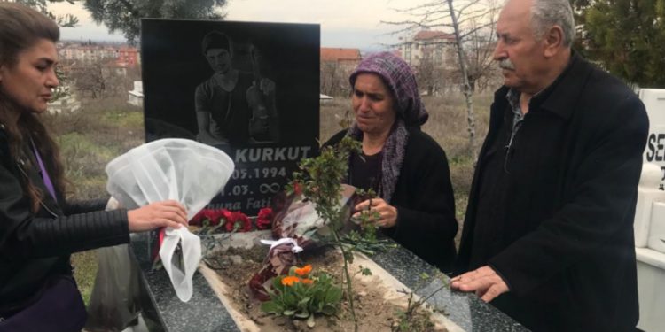 Kemal Kurkut mezarı başında anıldı