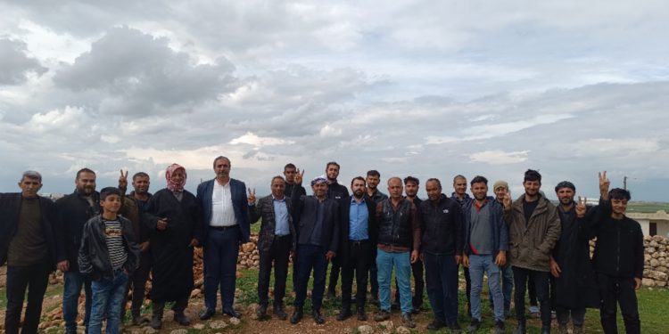 DEM Parti sahada: Tüm sorunları birlikte çözeceğiz DEM Parti sahada: Tüm sorunları birlikte çözeceğiz
