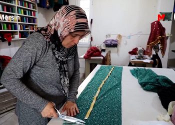 Kiras-fîstan diken terzilerde Newroz yoğunluğu