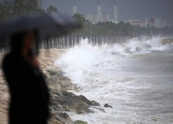 Meteoroloji’den “Kış geri geldi” alarmı: Fırtına ve soğuk hava için saat verildi