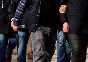 Gazeteci Berfin Ay gözaltına alındı