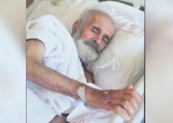 81 yaşındaki hasta tutsak ATK’ye kelepçeli sevk edildi