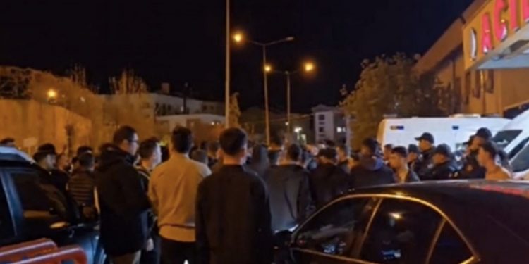 Taciz faili uzman çavuşu darp eden 4 kişi serbest bırakıldı Taciz faili uzman çavuşu darp eden 4 kişi serbest bırakıldı