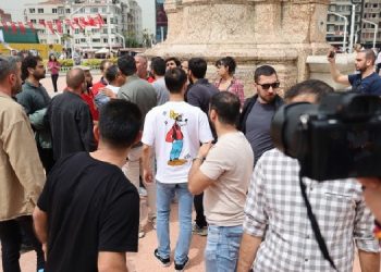 Sendikalar Taksim’de: Valiliğin kararını tanımıyoruz