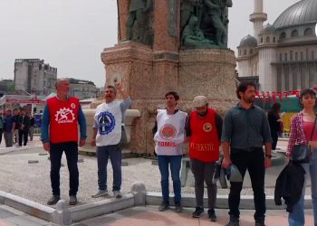 Sendikalardan Taksim’de açıklama