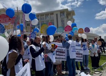 SES’ten Sağlık Bakanlığı önünde eylem
