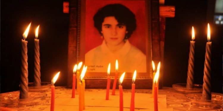 Hozan Mizgîn’i anlattı: Sesiyle mücadeleye çekiyordu