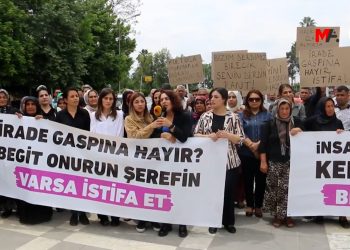 Kadınlardan Begit’e: Utançla anılmak istemiyorsan istifa et