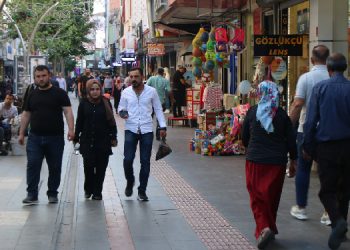 Geçinemeyen yurttaşlar: Çözüm demokrasi ve hukuk