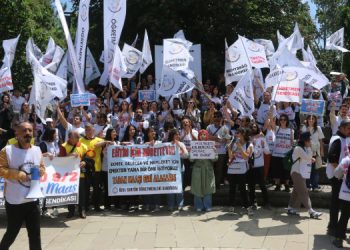 Polis ablukasına direnen öğretmenler “direniş haftası” ilan etti