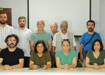 İHD: Çocukların çalıştırılmasını yasaklayıcı düzenlemeler getirilmeli
