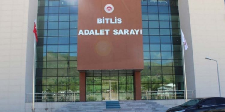 Gezici ailesinden 7 kişiden 2’si tahliye edildi