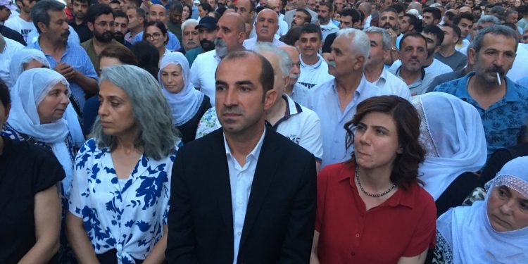 Bayındır: Erdoğan-Bahçeli kayyımlarına geçit vermeyeceğiz