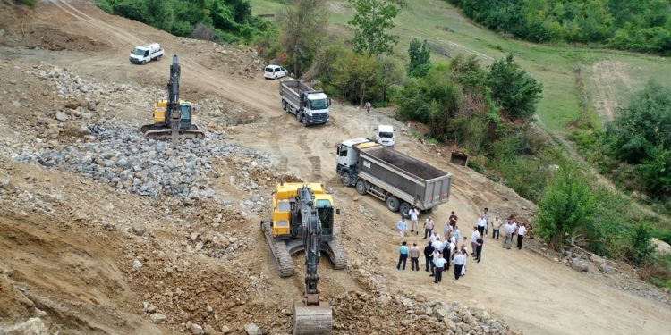 AKP’li Bafra Belediyesi’nden ormanlık alanda taş ocağı