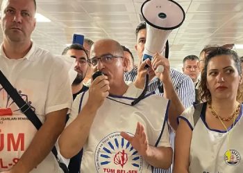 İzmir Büyükşehir Belediyesi’nde işçi eylemleri büyüyor