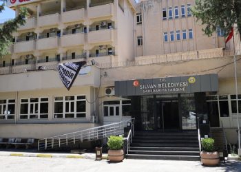 “Halkla birlikte yönetirsek yolumuz açık”