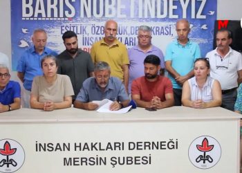 İHD: Tutsaklara Kürtçe mektup ve kitap verilmiyor