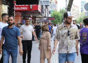 Kriz derinleşiyor: Ekonominin düzelmesi için iktidar değişmeli