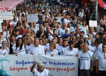 Munzur Festivali’nde çevre yürüyüşü