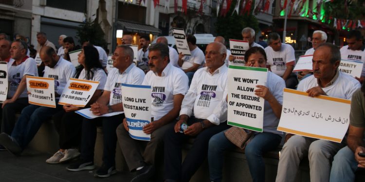 Kayyıma karşı direniş sürüyor: Savaşa karşı ses yükseltelim Kayyıma karşı direniş sürüyor: Savaşa karşı ses yükseltelim