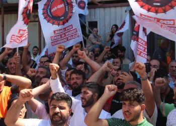 CarrefourSA depo işçilerinin eylemi kazanımla sonuçlandı