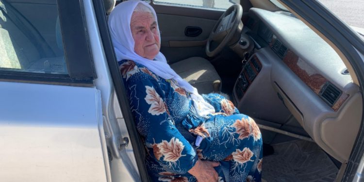 82 yaşındaki hasta tutsak Makbule Özer tahliye oldu