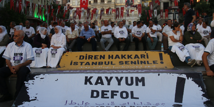 Kayyım nöbeti: Savaş ve tecrit politikaları kimseye fayda getirmez Kayyım nöbeti: Savaş ve tecrit politikaları kimseye fayda getirmez