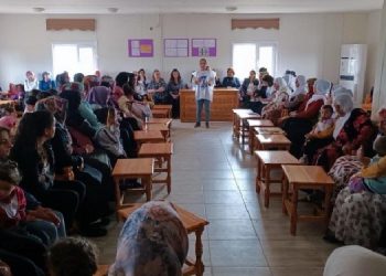 SES’den anadilde sağlık seminerleri