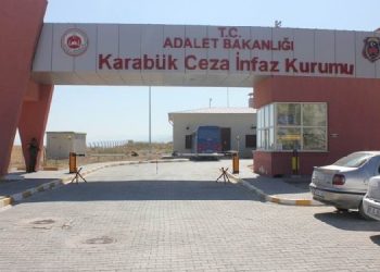 “Pişmanlığı” reddeden 32 yıllık tutsakların tahliyesine 4’üncü engel