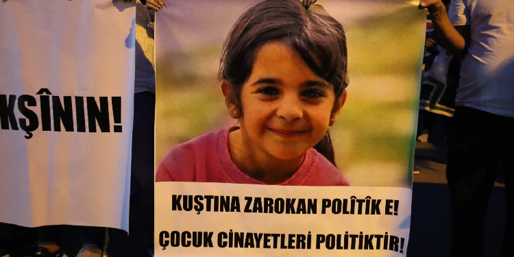 DEM Parti gizliliği ihlal edenler hakkında suç duyurusunda bulunacak DEM Parti gizliliği ihlal edenler hakkında suç duyurusunda bulunacak