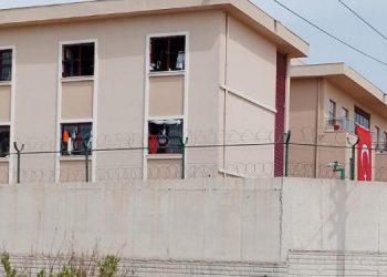 GGM’de tutulan İranlı Kürt göçmenler Meclis gündeminde