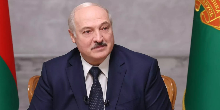 Belarus lideri Lukaşenko’dan Ukrayna’ya tavsiye: ‘Komşunla iyi geçin’ Belarus lideri Lukaşenko’dan Ukrayna’ya tavsiye: ‘Komşunla iyi geçin’